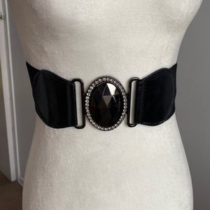 Black stretch belts for woman’s